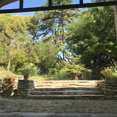 Les Toiles Du 15 B&B Montaren-et-Saint-Médiers
