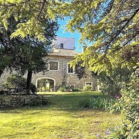 Les Toiles Du 15 Bed & Breakfast