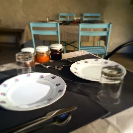Les Toiles Du 15 Bed and breakfast 4*