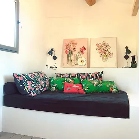 Les Toiles Du 15 Bed & Breakfast Montaren-et-Saint-Mediers