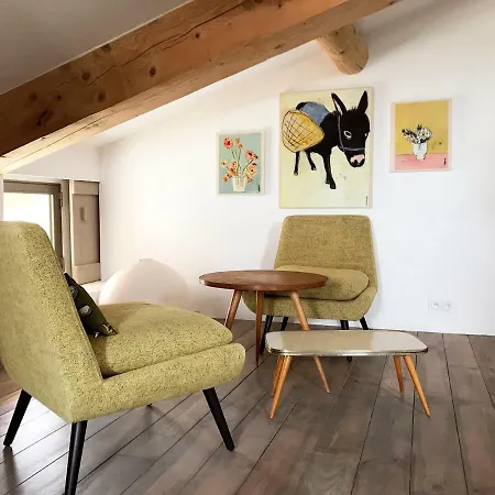 Les Toiles Du 15 * Montaren-et-Saint-Mediers