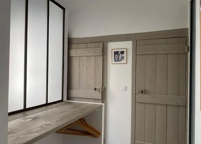 Les Toiles Du 15 Bed & Breakfast 4*