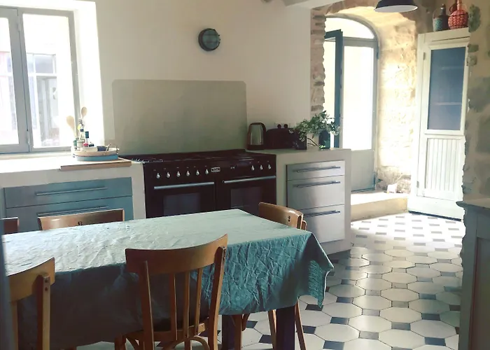 Les Toiles Du 15 4* Montaren-et-Saint-Mediers