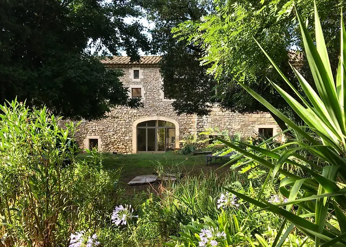 Bed & Breakfast Les Toiles Du 15 Montaren-et-Saint-Mediers