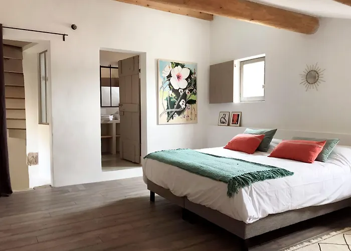 Les Toiles Du 15 Bed & Breakfast 4*